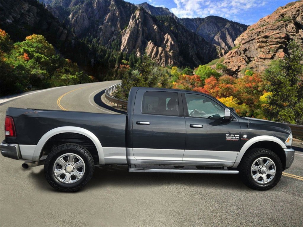 Used 2014 RAM 2500 Laramie w/ Cold Weather Group image 2
