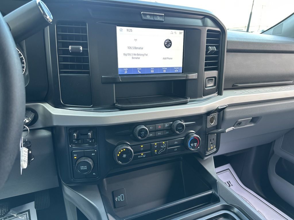 New 2026 Ford F350 XLT w/ 360-Degree Camera Package image 43