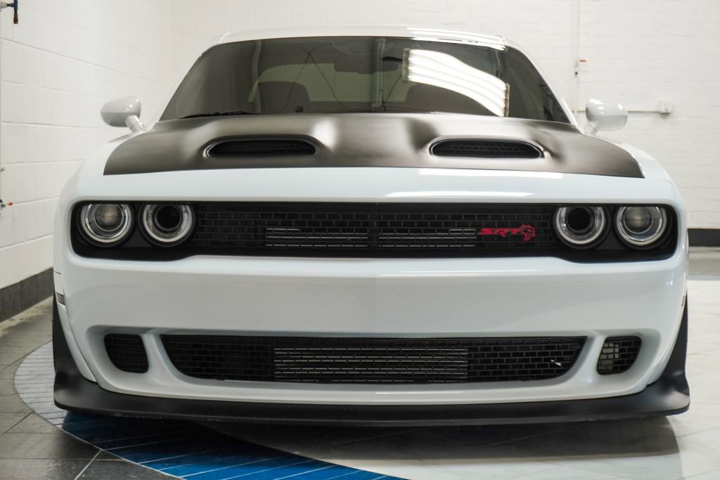 Used 2020 Dodge Challenger SRT Hellcat Redeye image 34
