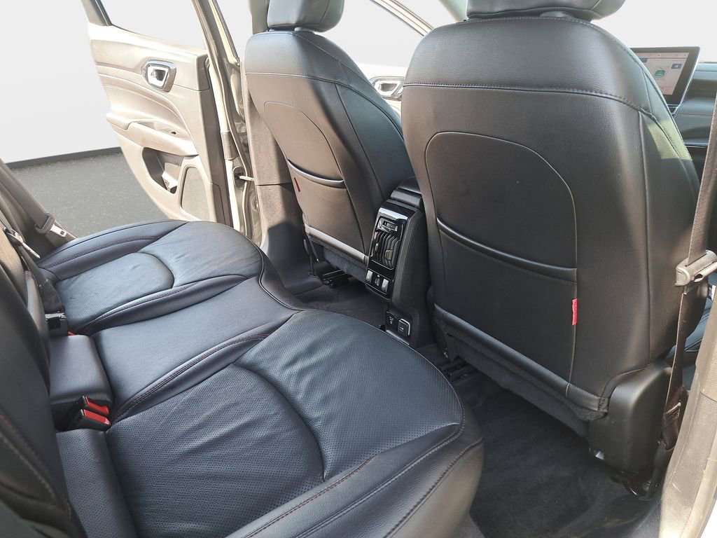 Certified 2022 Jeep Compass Trailhawk w/ Trailhawk Elite Group AWD/4WD image 12
