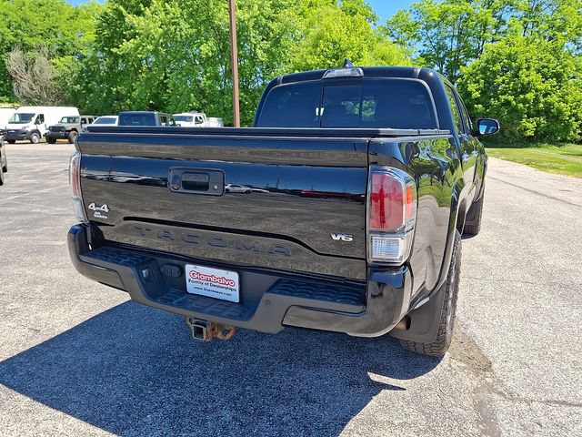 Used 2020 Toyota Tacoma Limited AWD/4WD image 10