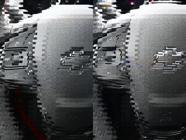 New 2026 Chevrolet Trax RS w/ Sunroof Package image 25