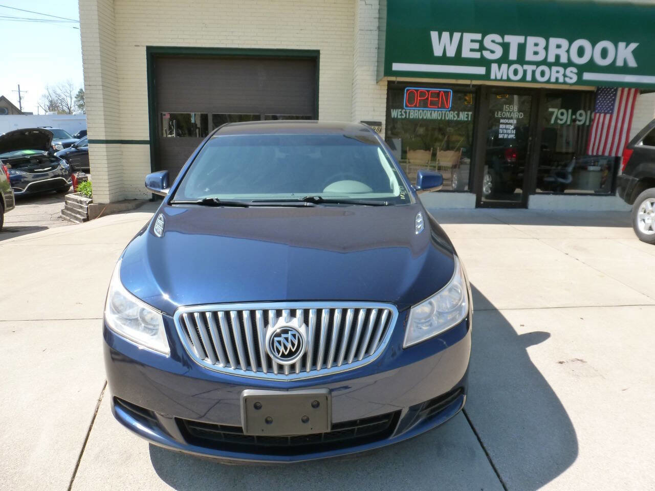 Used 2010 Buick LaCrosse CX FWD image 7