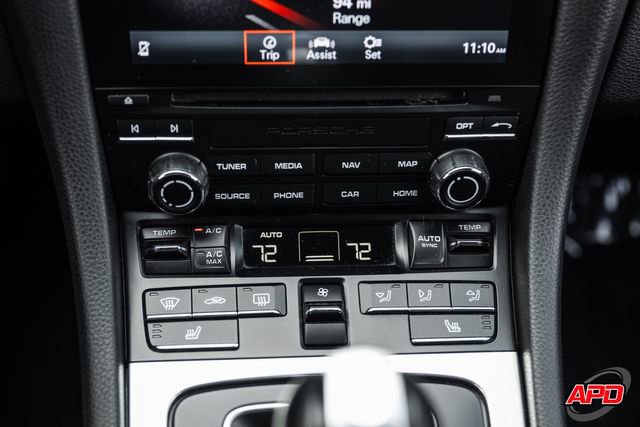 Used 2019 Porsche 718 Cayman RWD image 16