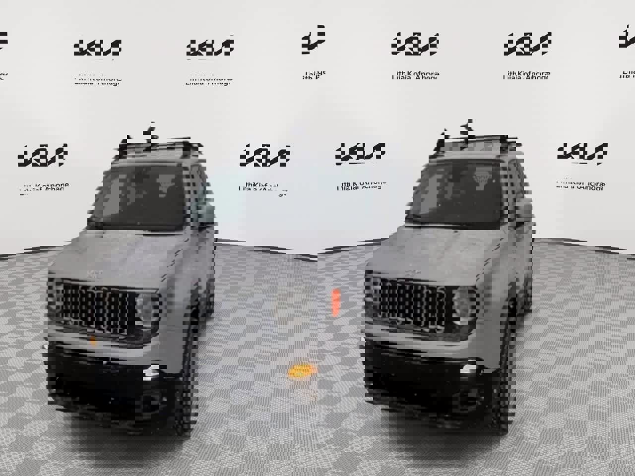 Used 2015 Jeep Renegade Latitude image 3