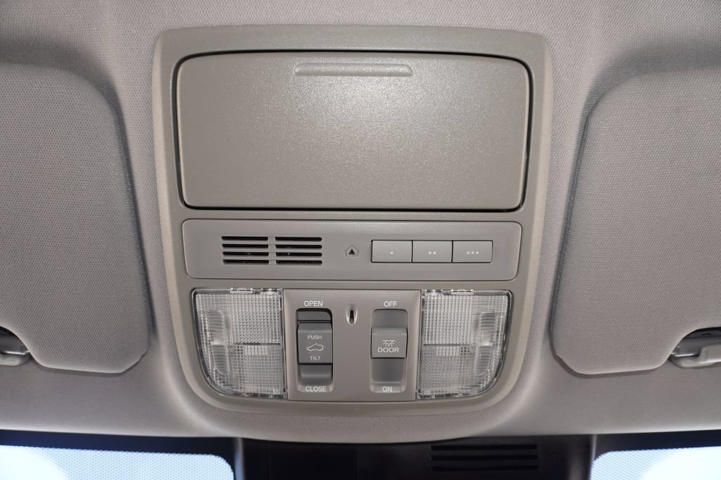 Used 2021 Honda CR-V EX-L image 19