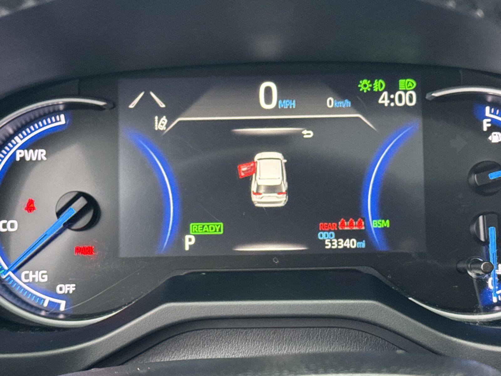 Used 2023 Toyota RAV4 XLE Premium image 11