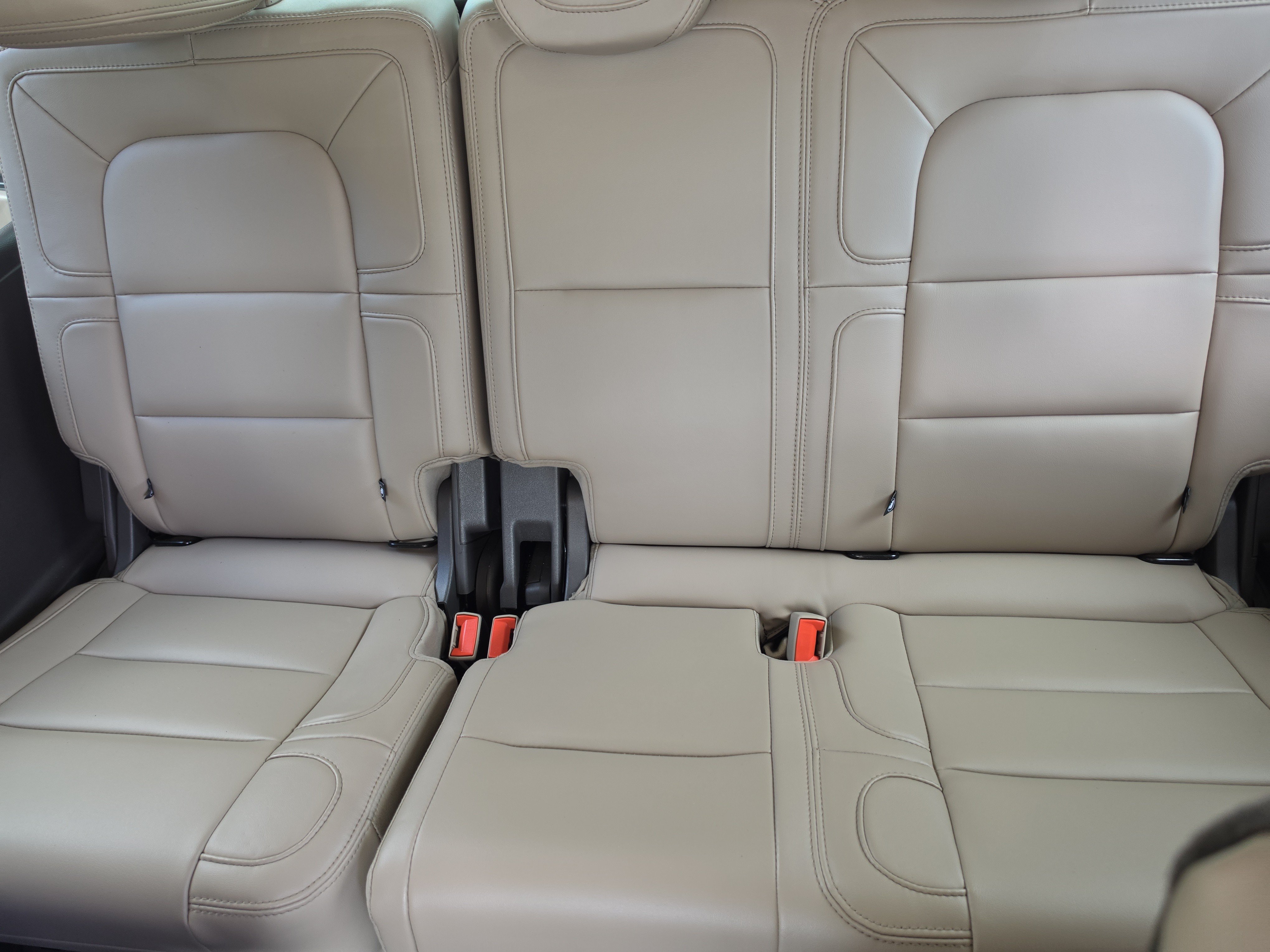 Used 2024 Lincoln Navigator Reserve AWD/4WD image 18