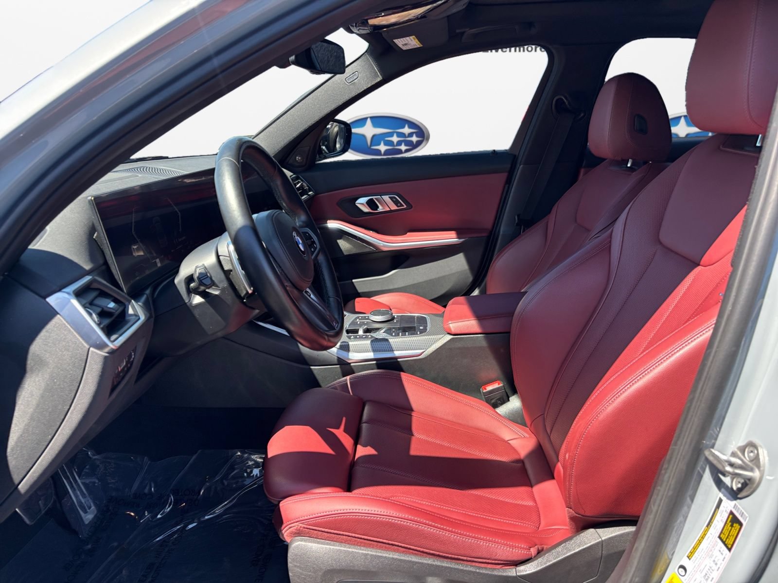 Used 2023 BMW 330i Sedan w/ M Sport Package RWD image 10