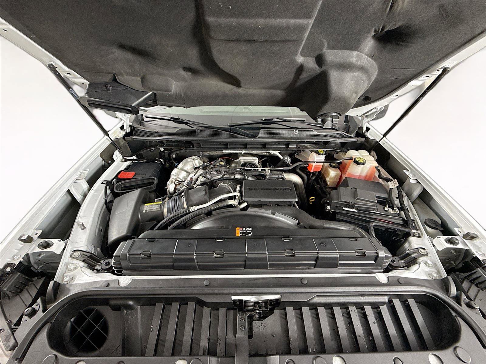 Used 2024 Chevrolet Silverado 3500 W/T image 33