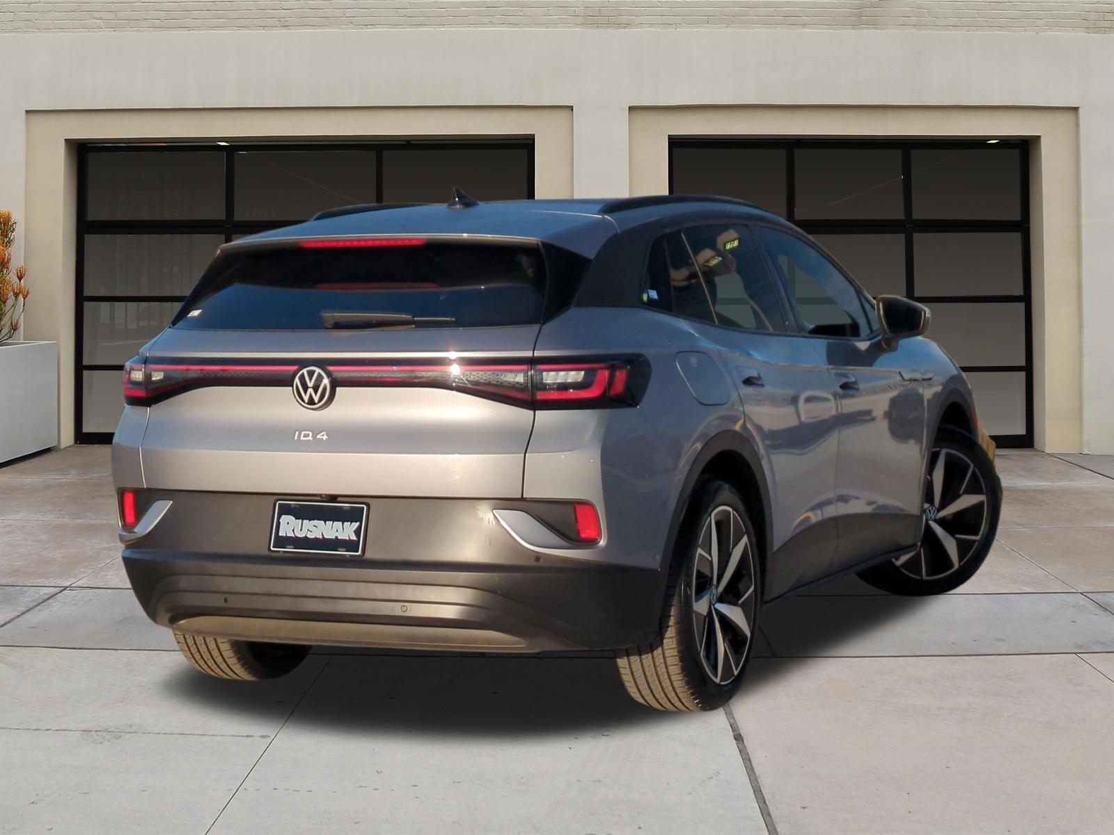 Used 2023 Volkswagen ID.4 Pro S RWD image 4