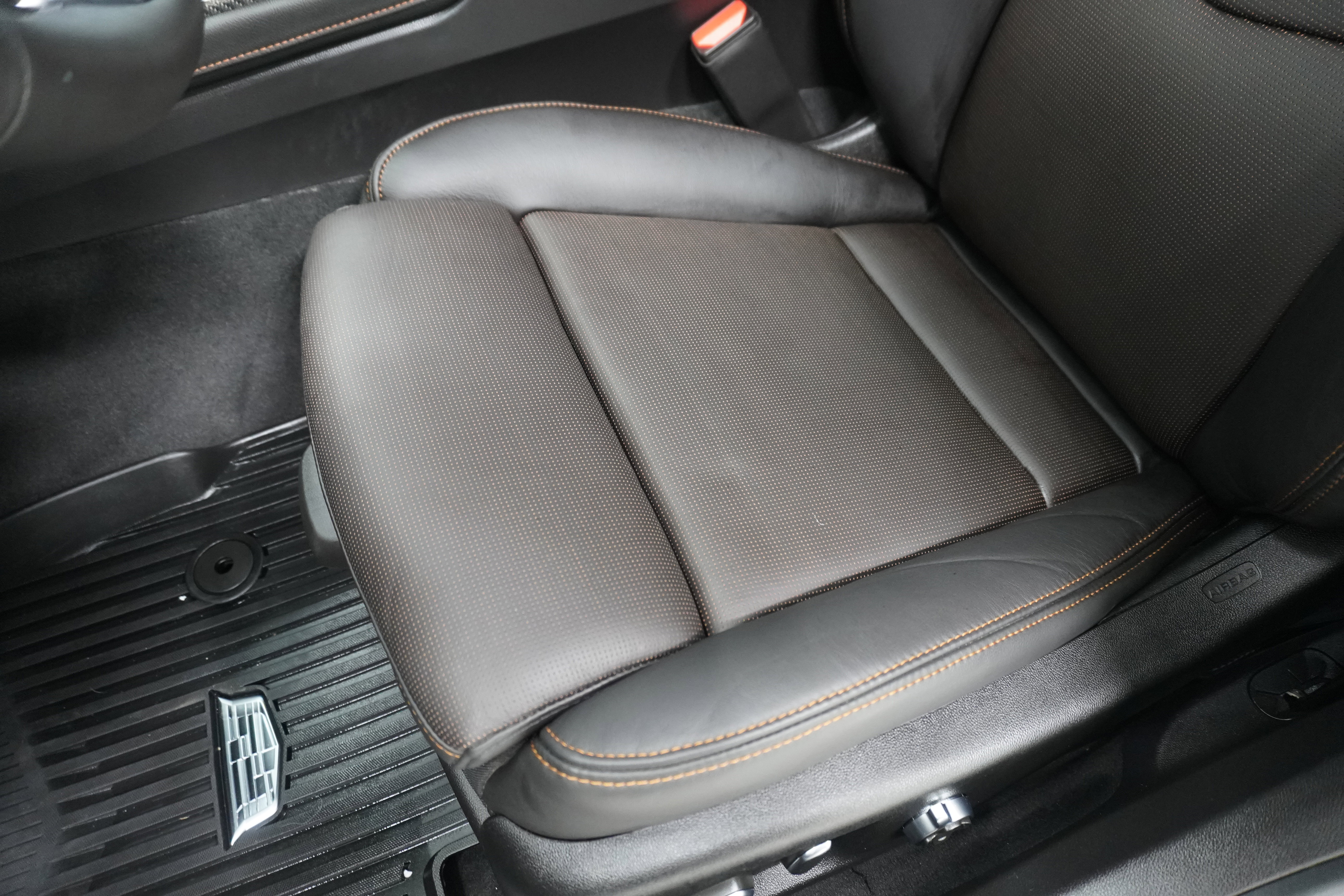 Used 2026 Cadillac CT5 V w/ Technology Package image 12