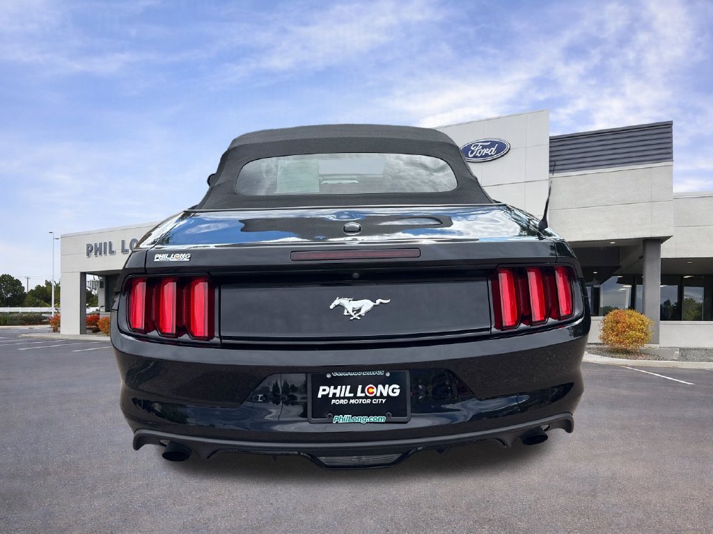 Used 2015 Ford Mustang Premium w/ Equipment Group 201A RWD image 7