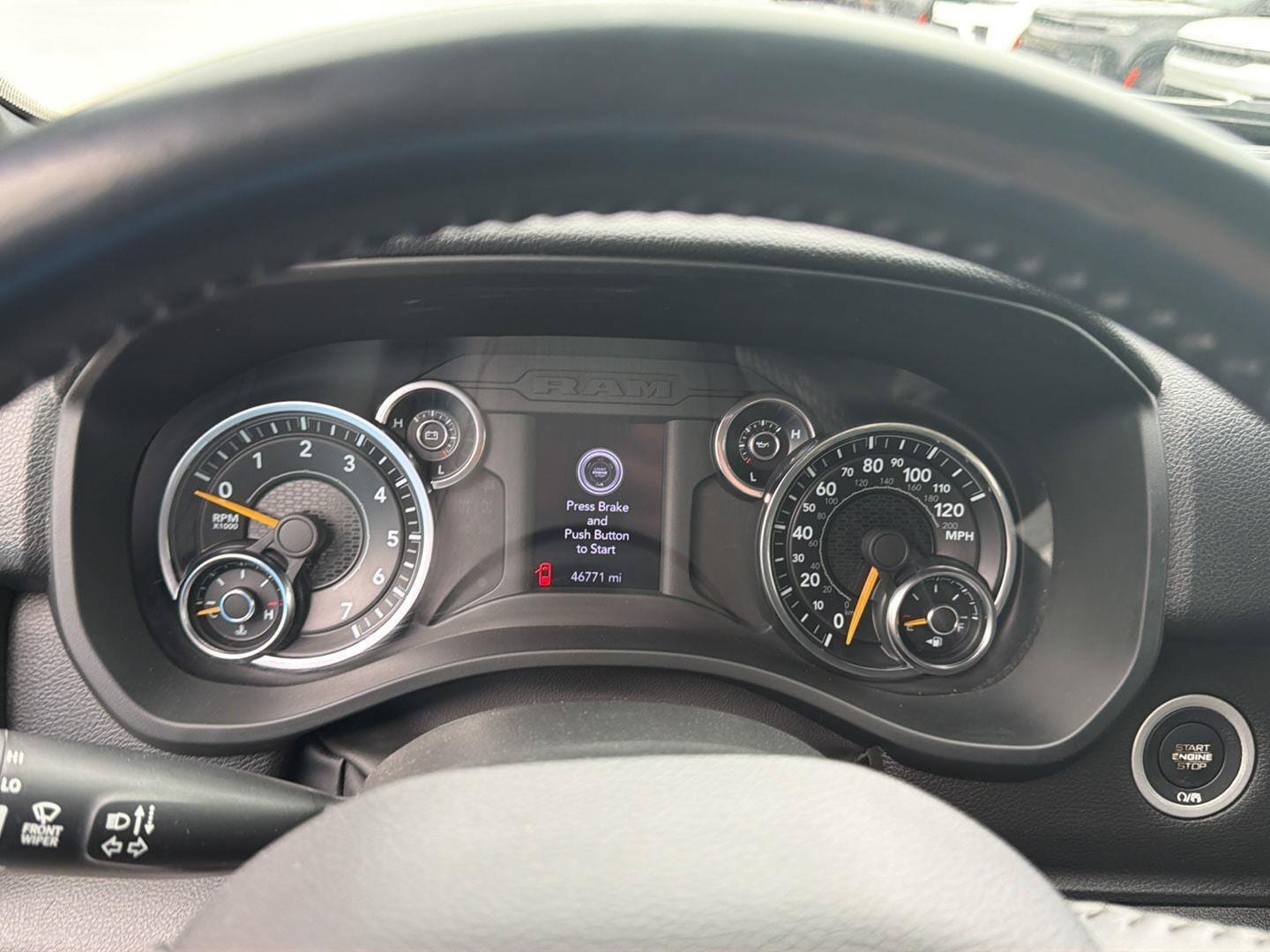 Used 2022 RAM 1500 Big Horn AWD/4WD image 14