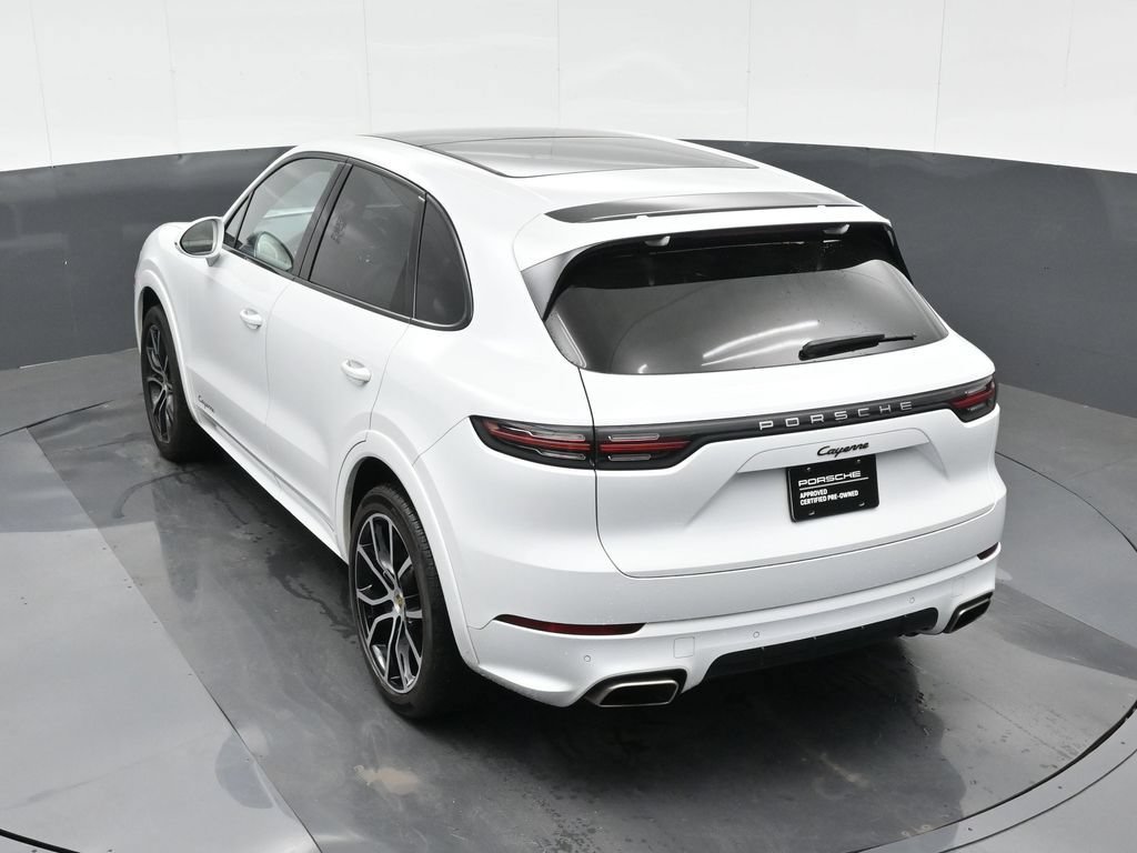 Certified 2023 Porsche Cayenne AWD/4WD image 28