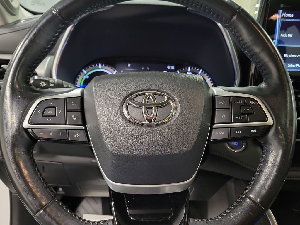 Used 2022 Toyota Highlander Platinum image 19