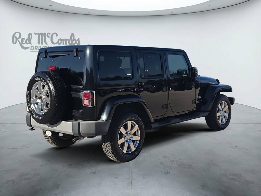 Used 2015 Jeep Wrangler Unlimited Sahara w/ Mopar Chrome Edition Group AWD/4WD image 5