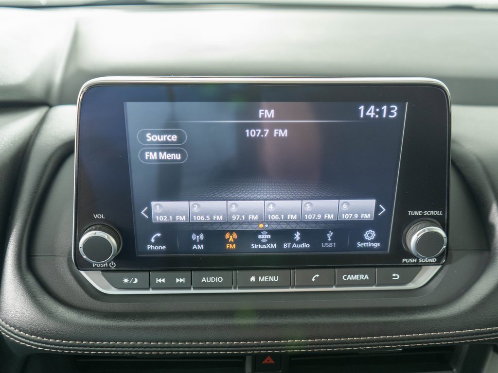 Used 2024 Nissan Rogue SV image 18