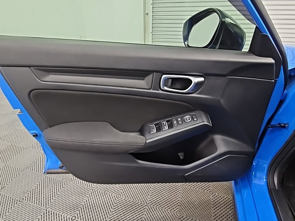 Used 2023 Honda Civic Sport image 27