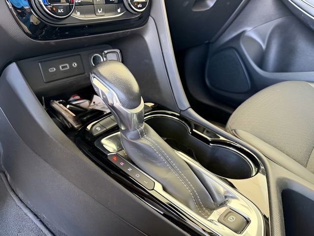 Used 2023 Buick Encore GX Select image 25