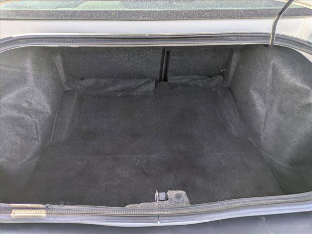 Used 2020 Dodge Challenger SXT image 6