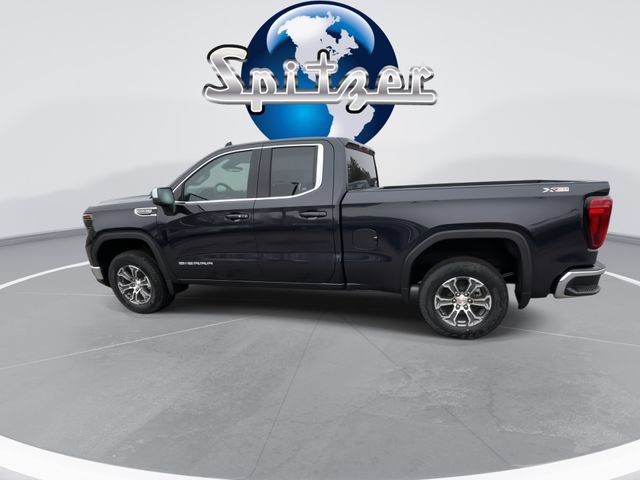 New 2026 GMC Sierra 1500 SLE image 6