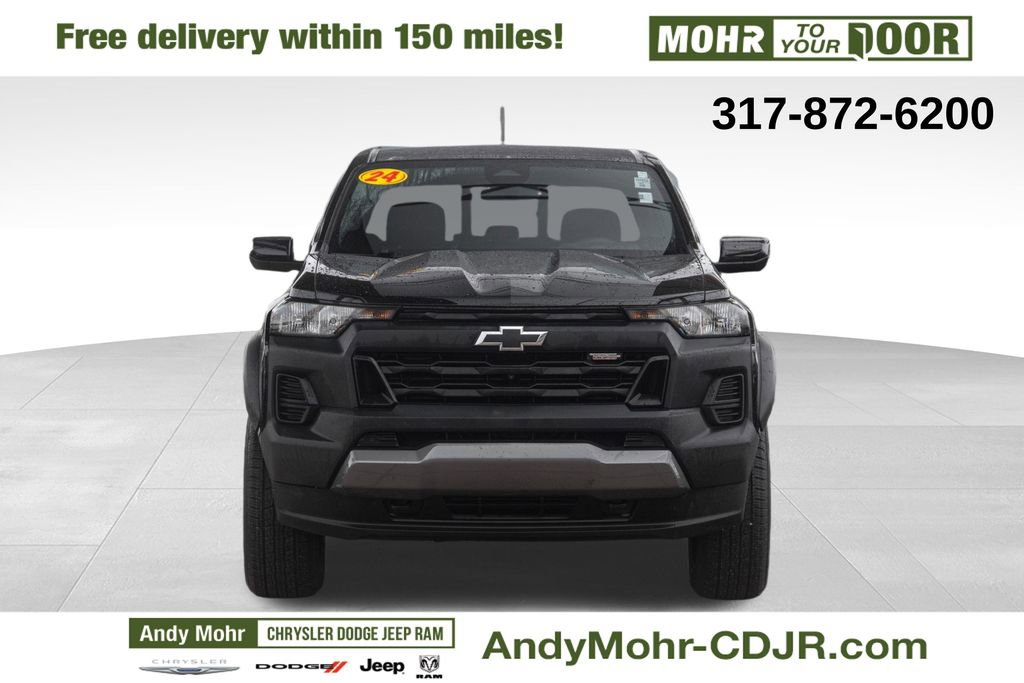 Used 2024 Chevrolet Colorado Trail Boss w/ Technology Package image 2