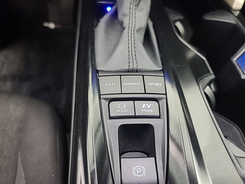 Used 2026 Toyota Camry LE FWD image 37
