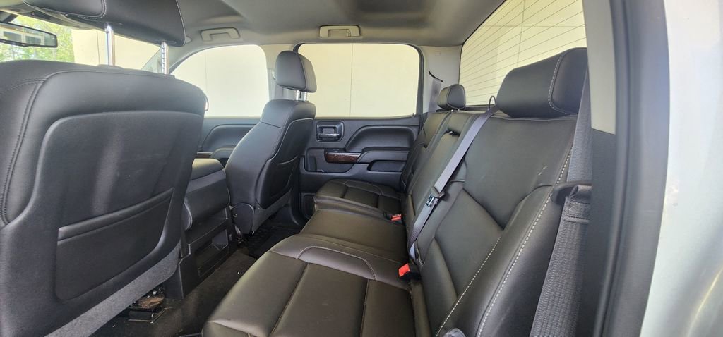 Used 2014 GMC Sierra 1500 SLE w/ SLE Value Package RWD image 19