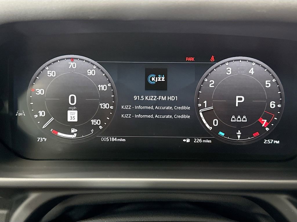 Used 2025 Land Rover Defender 110 S image 33