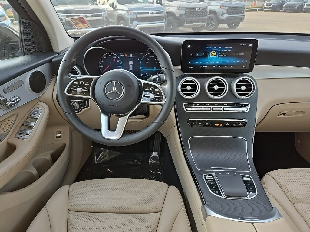 Used 2021 Mercedes-Benz GLC 300 4MATIC image 15
