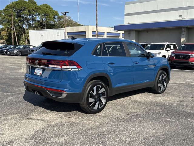 Used 2025 Volkswagen Atlas Cross Sport SE image 5