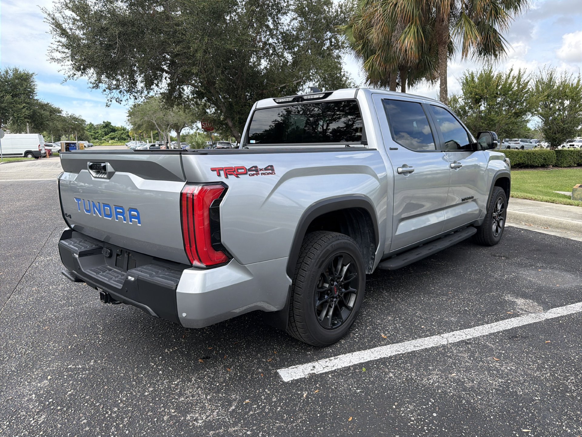 Used 2024 Toyota Tundra Limited w/ TRD Off-Road Package AWD/4WD image 4