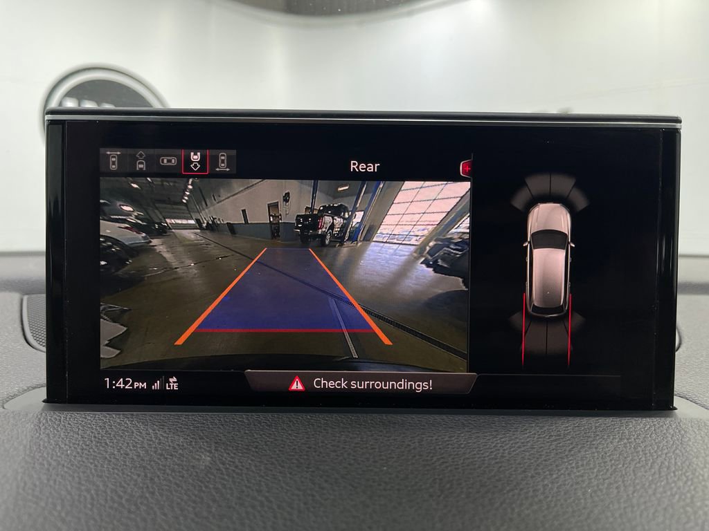 Used 2018 Audi Q7 3.0T Premium Plus w/ Premium Plus Package image 11