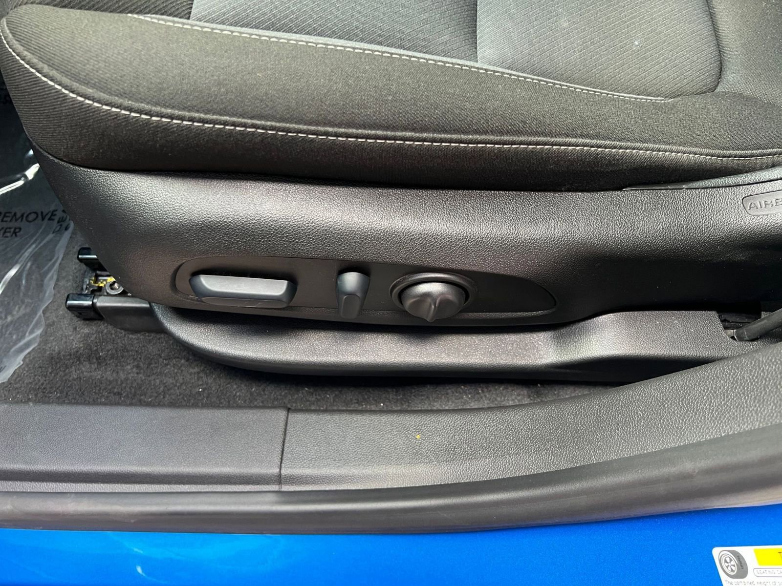 Used 2025 Chevrolet Blazer LT image 22