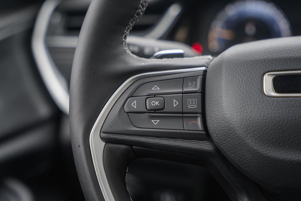 New 2025 Jeep Grand Cherokee Laredo X w/ Luxury Tech Group I image 30