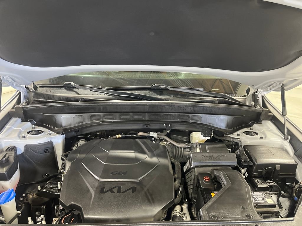 Used 2022 Kia Telluride EX w/ EX Premium Package image 32