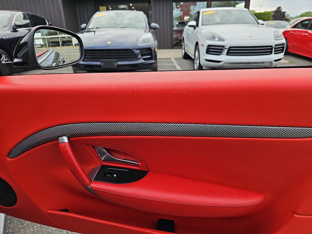 Used 2018 Maserati GranTurismo Sport image 31