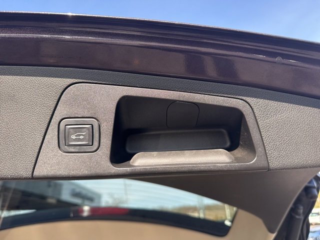 Used 2017 Buick Envision Essence image 27