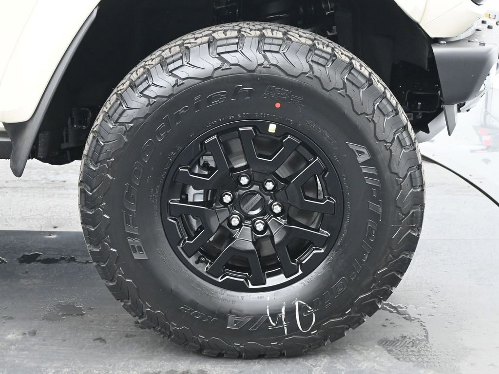 New 2025 Ford Bronco Raptor w/ Interior Carbon Fiber Pack image 20