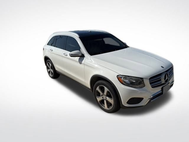 Used 2016 Mercedes-Benz GLC 300 image 4