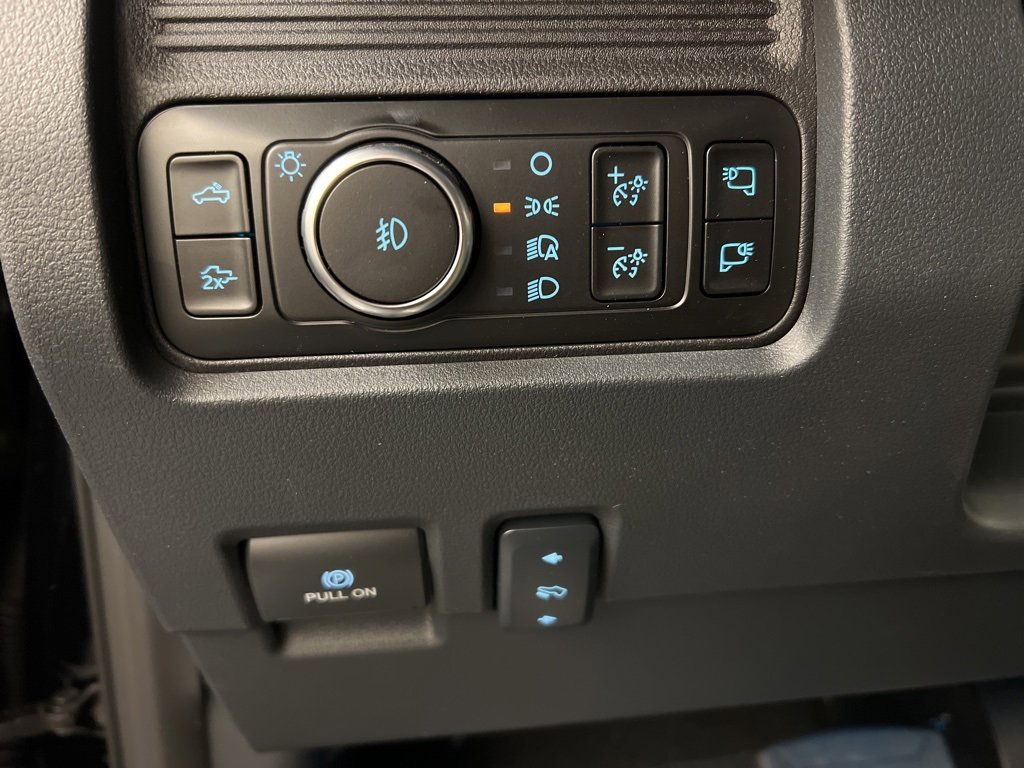 New 2026 Ford F350 Lariat image 26