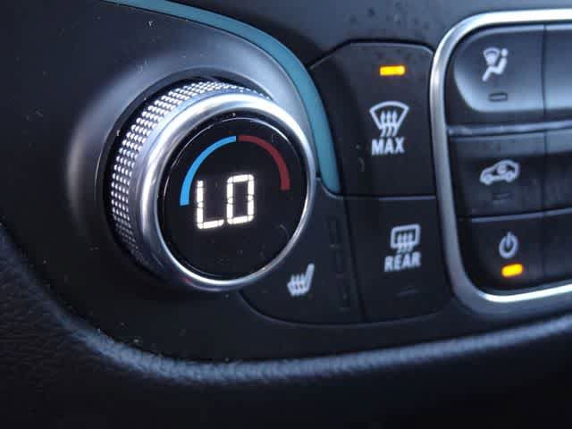 Used 2024 Chevrolet Equinox LT FWD image 27