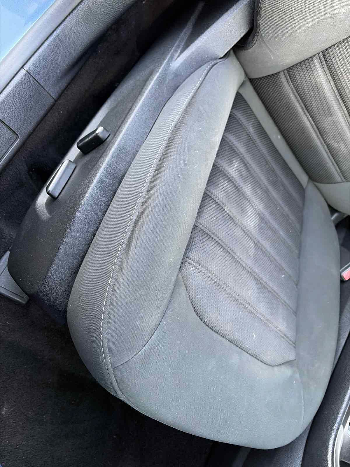 Used 2019 Ford Fusion SE FWD image 27