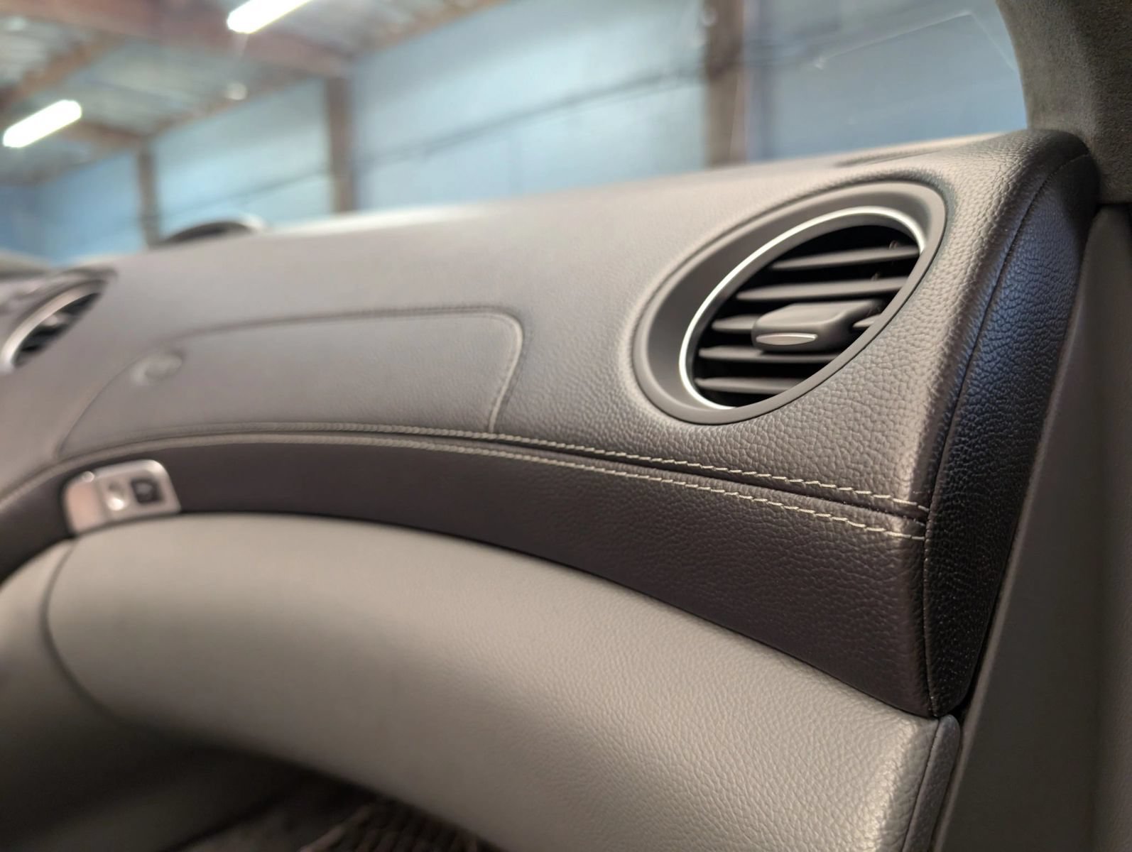 Used 2004 Mercedes-Benz SL 55 AMG image 19