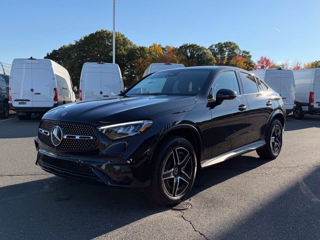 New 2027 Mercedes-Benz GLC 300 4MATIC image 3