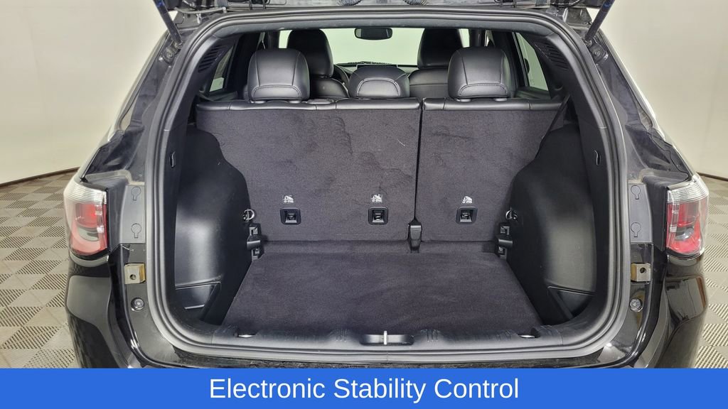 Used 2023 Jeep Compass Limited image 10