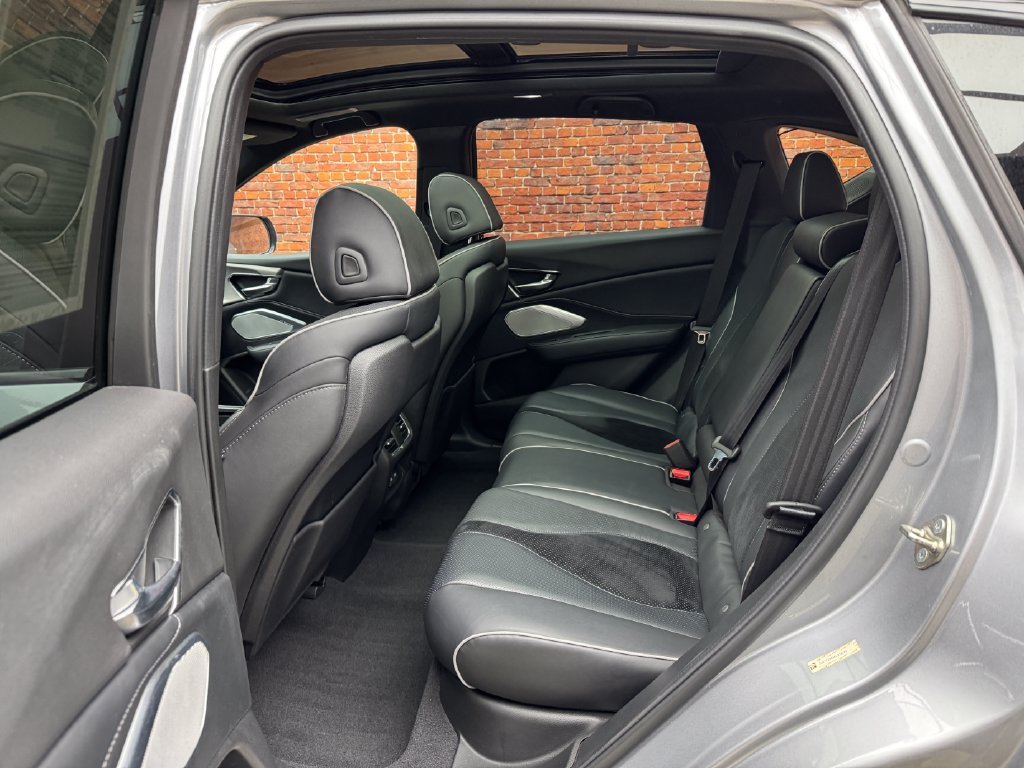 Used 2019 Acura RDX w/ Advance Package AWD/4WD image 24