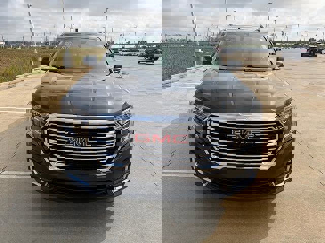 Used 2022 GMC Terrain SLT image 8