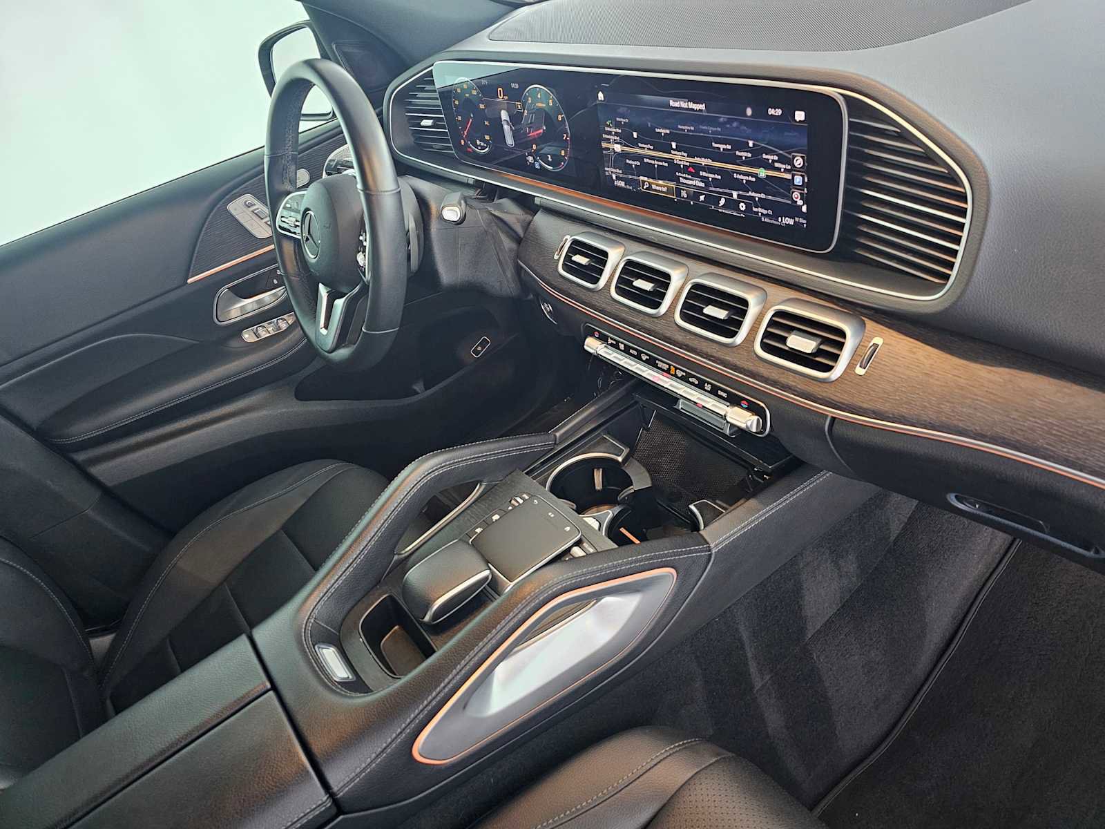 Used 2022 Mercedes-Benz GLE 350 w/ Premium Package image 12